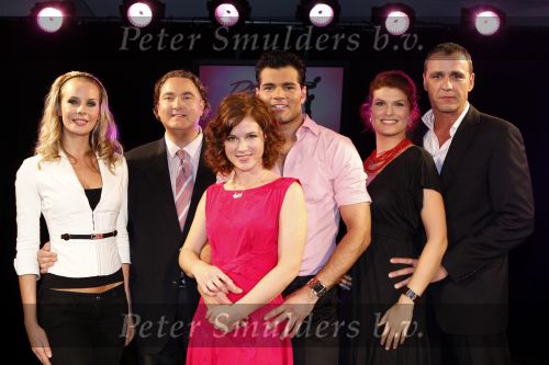 Utrecht 8 november 2007
Presentatie musical Dirty Dancing in het beatrix theater. Martin v Bentem Jette Carolijn  v d Berg Chris Tates en Anouk v Nes Erwin v Lambaart en Frances de Jong
Peter Smulders bv