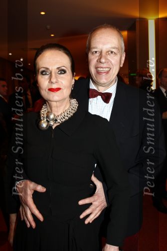 Amsterdam 1 maart 2009
Modeshow Paul Schulten in het Okura hotel. 
Ans Markus met vriend Wybe Tuinman