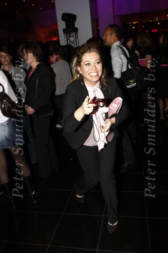 Utrecht 9 maart 2008
Premiere Dirty dancing met oa Martin v Bentem Anouk v Nes Jette Carolijn v d Berg Frances de Jong Chris Tates ea in het Beatrix theater. Antje Monteiro met foto camera
Peter Smulders bv