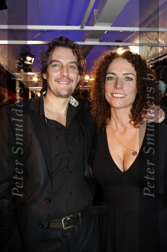 Amsterdam 5 november 2007
Premiere Hans Klok , see you in Vegas in Tuschinski. Famke Janssen met kinderen van haar zus Antoinette Beumer