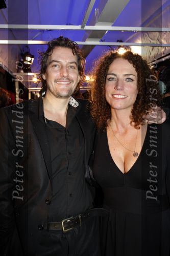 Amsterdam 5 november 2007
Premiere Hans Klok , see you in Vegas in Tuschinski. Famke Janssen met kinderen van haar zus Antoinette Beumer