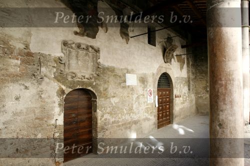 Assisi (Italie ) Bij Perugia
Stadsgezichten, Monumentale Panden, oude culturen en de Basiliek van Sint Franciscus ( waar St. Franciscus begraven ligt ) Historiche panden
