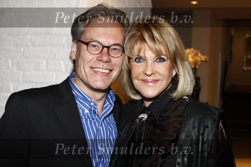 Amsterdam 7 maart 2008
Presentatie dvd en cd van Anneke Gronloh bij hotel de kersentuin. Astrid Engels met  vriend
Peter Smulders bv