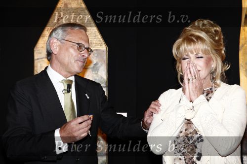 Noordwijk 17 mei 2009
Feest Astrid Engels bij de hotels van Oranje. Astrid Engels met de burgemeester
Peter Smulders bv