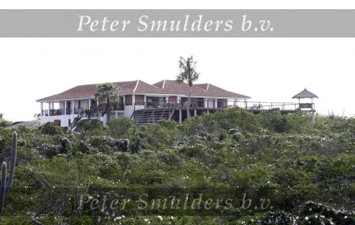 Curacao Januari 2009
Barry Hay zijn huis op Coral Estate met zijn poort.
Peter Smulders bv