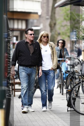 Amsterdam 16 april 2009
Barry hay en Sandra met dochter op de cornelis schuytstraat.
Peter Smulders bv