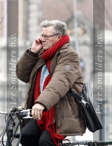 Amsterdam 20 februari 2008
Barry Stevens met gsm op de fiets.
Peter Smulders bv