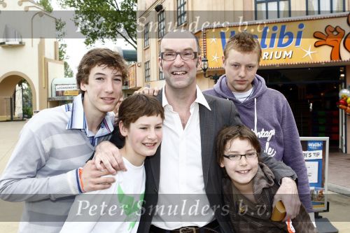 Biddinghuizen 26 april 2009
Bn ers in Walibi. Bart Chabot met zoons
Peter smulders bv