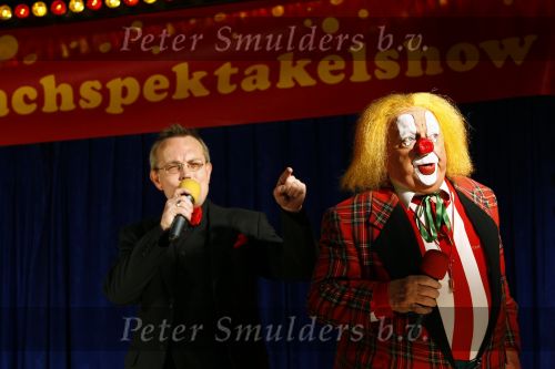 Volendam 8 februari 2009
Optreden Bassie , Bas v Toor in Volendam met lachen en spektakelshow.
Peter Smulders bv