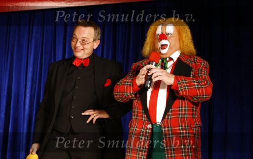 Volendam 8 februari 2009
Optreden Bassie , Bas v Toor in Volendam met lachen en spektakelshow.
Peter Smulders bv