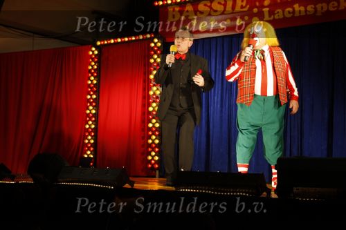 Volendam 8 februari 2009
Optreden Bassie , Bas v Toor in Volendam met lachen en spektakelshow.
Peter Smulders bv