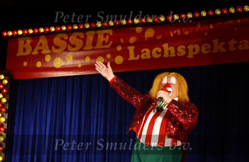 Volendam 8 februari 2009
Optreden Bassie , Bas v Toor in Volendam met lachen en spektakelshow.
Peter Smulders bv