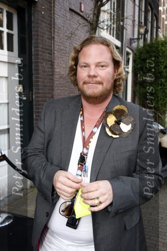 Amsterdam 15 april 2008
Bastiaan v Schaijk bij feestje Jackie.
Peter Smulders bv