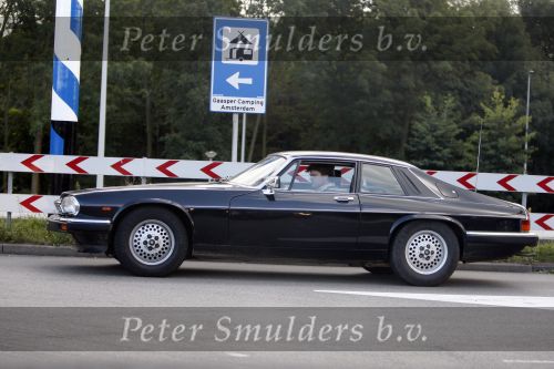Weesp 12 september 2007
Beau v Erven Dorens in zijn oude jaguar oldtimer.
