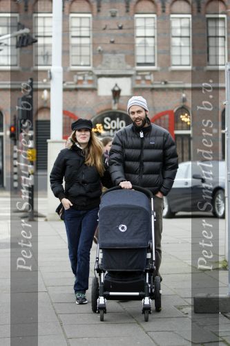 Amsterdam 8 januari 2008
Beertje v Beers met man  achter de kinderwagen.