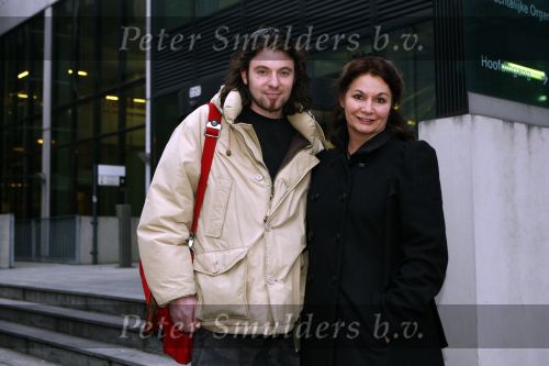 Amsterdam 13 februari 2008 
Rechtzaak van Rob de Nijs en Belinda Meuldijk ivm rattengate. Martijn v d Berg en Thierry Duval waren ook aanwezig alsmede Astrid Collee
Peter Smulders bv
