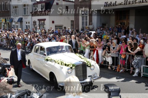 Oudenbosch 9 mei 2008
Kerkelijk huwelijk van Frans Bauer en Mariska. Hun zoons Christian jan en Frans zijn er natuurlijk ook bij.
Peter Smulders bv