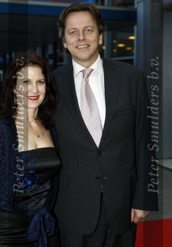 Amsterdam 4 april 2009
Bert Koenders met zijn vrouw bij premiere in RAI.
Peter Smulders bv