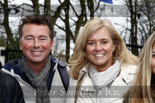 Kaatsheuvel 29 maart 2009
15 jarig bestaan van Princess in de efteling. Bert v Leeuwen met vrouw en kinderen
Peter Smulders bv