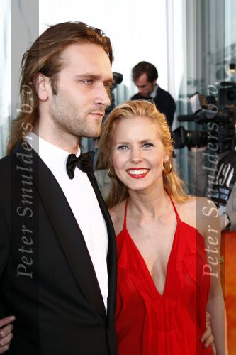Rotterdam 20 april 2008
Premiere les Miserables  in het nieuwe Luxor theater. Bettina Holwerda met ...
Peter Smulders bv
