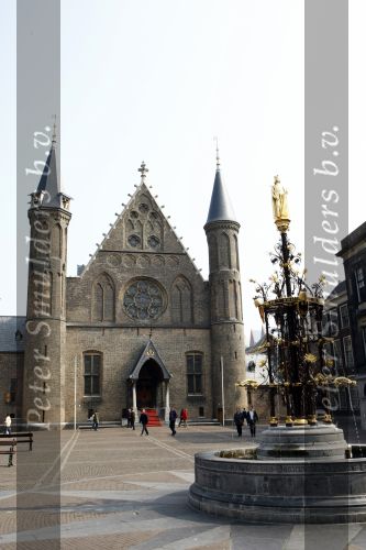 Amsterdam 10 april 2008
Het binnenhof in den haag.