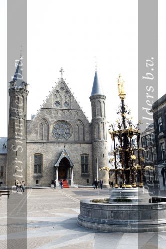 Amsterdam 10 april 2008
Het binnenhof in den haag.