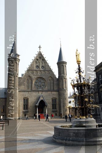 Amsterdam 10 april 2008
Het binnenhof in den haag.