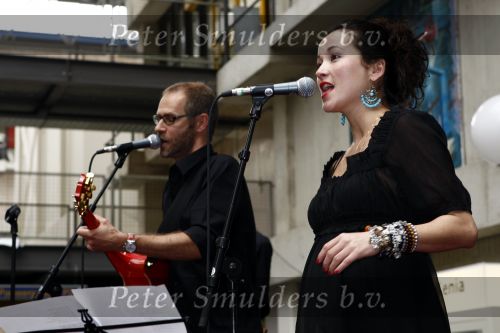 Amsterdam 6 mei 2009
Presentatie cd van Birgit Schuurman en Arthur Umbgrove. Peter Faber praatte alles aan elkaar in het AMC ziekenhuis.
Peter Smulders bv