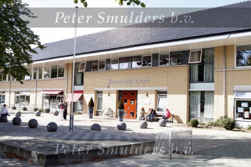 Wassenaar 18 september 2007
De bloemcampschool in Wassenaar waar Prinses Amalia naar school gaat vanaf haar 4e verjaardag.
Peter Smulders bv
