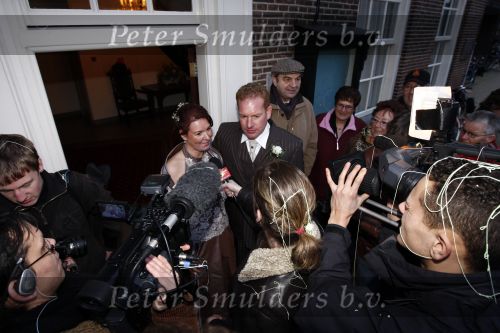 Nijkerk 25 januari 2008
Boer Dirk Jan van boer zoekt vrouw trouwt met Petra in stadhuis van Nijkerk. SBS shownieuws team
