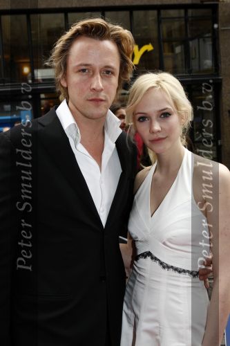 Amsterdam 12 april 2008
Daan Schuurmans en Bracha v Doeburgh bij de premiere van Morisson krijgt een zusje in Tuschinski.
Peter Smulders bv