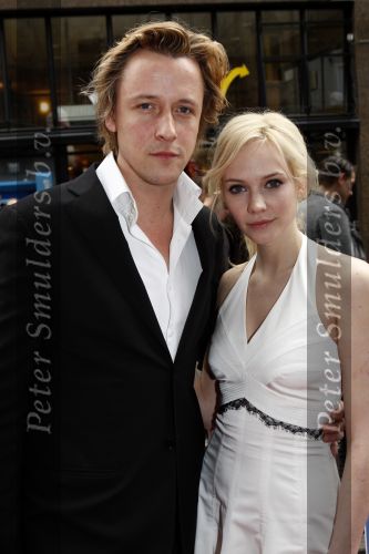 Amsterdam 12 april 2008
Daan Schuurmans en Bracha v Doeburgh bij de premiere van Morisson krijgt een zusje in Tuschinski.