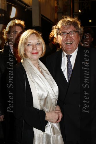 Amsterdam 11 maart 2008
Het boekenbal in de stadsschouwburg van Amsterdam. Bram Peper met vriendin
Peter Smulders bv