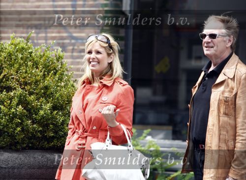 Amsterdam 18 juni 2008
Hans Dulfer en Candy Dulfer  samen aan het winkelen op de Cornelis Schuytstraat.