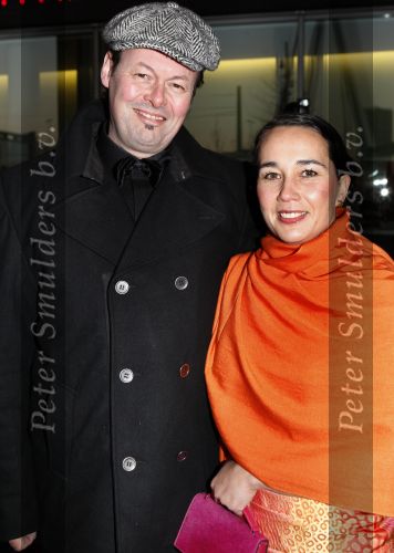 Rotterdam 16 december 2007
premiere Evita in het nieuwe Luxor theater. Carel Kraayenhof met vrouw