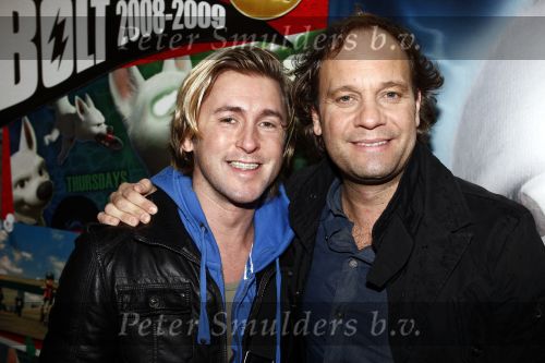 Amsterdam 7 februari 2009
Premiere disneyfilm Bolt in pathe arena. Carlo Boszhard met vriend
Peter Smulders bv
