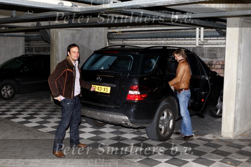 Hilversum 3 februari 2008
Carlo Boszhard arriveert bij de studio met een/zijn nieuwe vriend. Carlo zelf zegt dat het gewoon een vriend is.