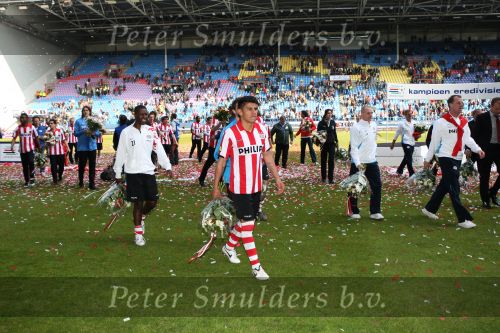 Arnhem, 20 April 2008 Kompetitiewedstrijd Vitesse-PSV, eindstand 0-1 Seizoen 2007/2008
PSV Landskampioen
Carlos Salcido