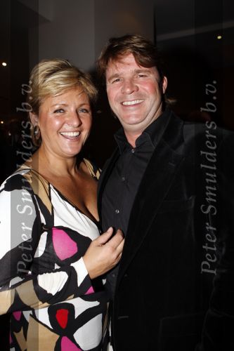 Utrecht 4 november 2007
Premiere Andre v Duin Revue met Ron Brandsteder in Beatrix theater. 
Caroline Tensen met vriend Peter Gallas