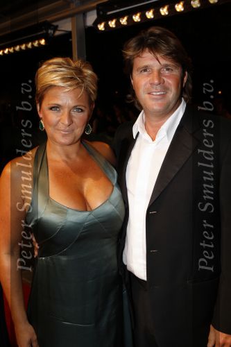 Amsterdam 5 oktober 2007
Premiere Ciske de Rat in Carre.
Caroline Tensen met Peter Gallas