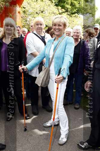 Lisse 9 mei 2009
Caroline Tensen tijdens NCRV loop in de keukenhof. De opbrengst gaat naar orange babies.
Peter Smulders bv