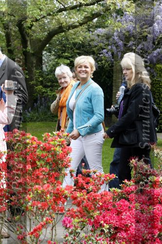 Lisse 9 mei 2009
Caroline Tensen tijdens NCRV loop in de keukenhof. De opbrengst gaat naar orange babies.
Peter Smulders bv