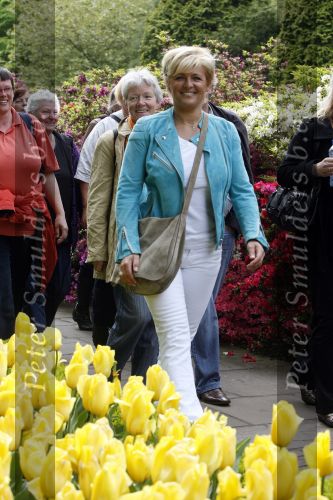 Lisse 9 mei 2009
Caroline Tensen tijdens NCRV loop in de keukenhof. De opbrengst gaat naar orange babies.
Peter Smulders bv