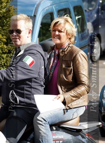 Amsterdam 18 mei 2008
Leco v Zadelhoff viert zijn 40e verjaardag met zijn vrienden in het hilton en ze maken een scooter rally door Amsterdam. 
Caroline Tensen met John Luken