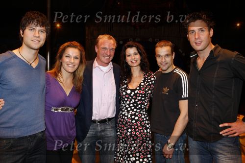 Amsterdam 15 november 2007
Presentatie Tros kerstcircus met Nick en Simon Ruben Haukes Caroline de Bruijn  Lucille Werner .