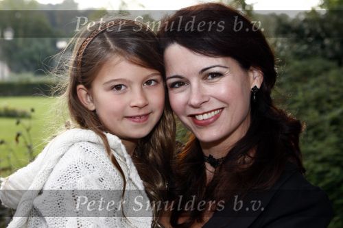 Kaatsheuvel 28 september 2008
Premiere Sound of Music in het eftleing theater. 
Caroline de Bruijn met dochter