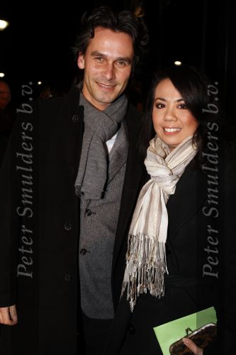 Bussum 25 februari 2008
Premiere Simone Kleinsma in het spant in bussum.  casey Francesco met man
Peter Smulders bv