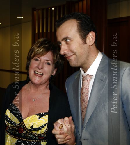 Amsterdam 1 maart 2009
Modeshow Paul Schulten in het Okura hotel. Catherine Keyl met een vriend
Peter Smulders bv