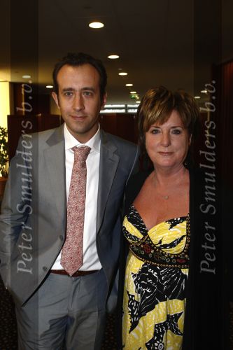 Amsterdam 1 maart 2009
Modeshow Paul Schulten in het Okura hotel. Catherine Keyl met een vriend
Peter Smulders bv