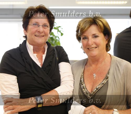 Lelystad, 11 Mei 2009
In werking stellen van de nieuwe website van Catherine Keyl
samen met haar zus
Foto Peter Smulders BV